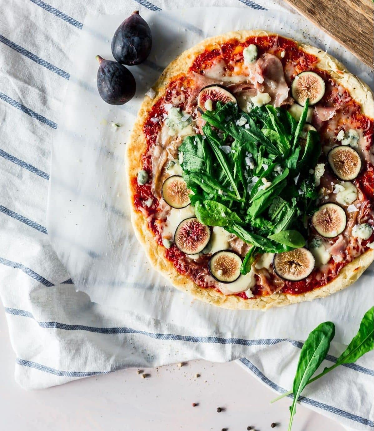Grilled PIzza with Fig and Blue Cheese